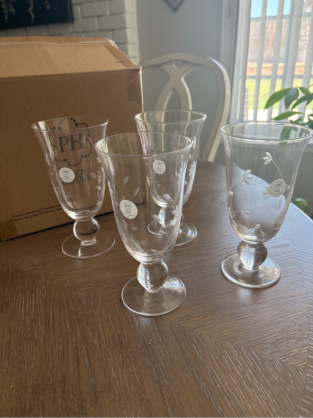 Princess House Clear Etched Floral Goblets - Set of 4 (Clear Glass)